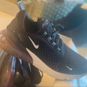 Women’s Nike Air Max 270